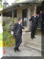wedding 003b.jpg (96804 bytes)